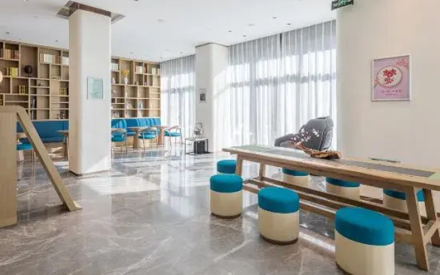 Lichengxuan Hotel (Zhoushan Putuo World Shop)
