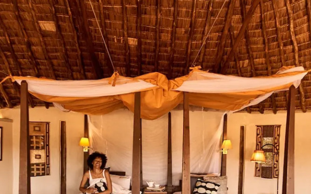 Tawi Lodge