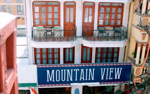 Mountain View Hotel - Hostel