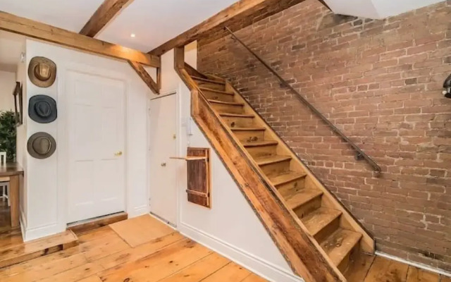Montreal Artist Loft - Champs