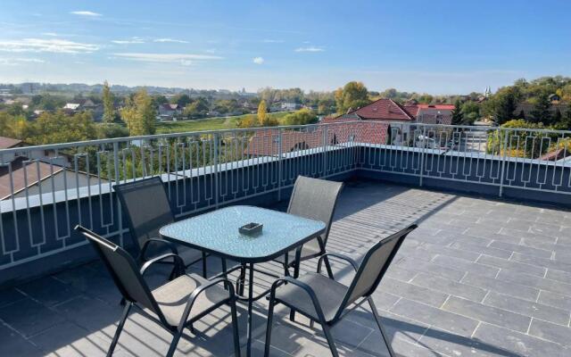 Penthouse DH Apartments