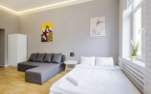 Apartstate On 6 Sierpnia 37