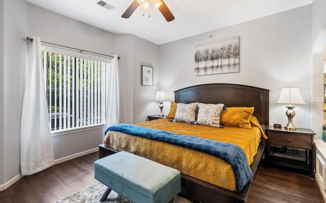 Tranquility Hills - Holiday Hills Branson - Golf Resort - Outdoor Pools