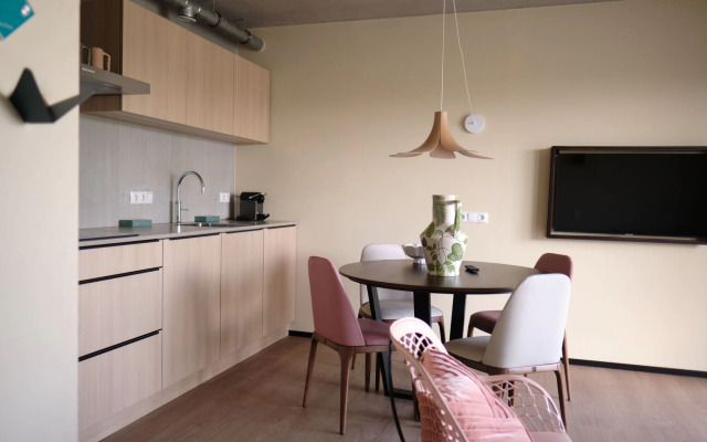 Luxury Hill Lodge, 2 Bathrooms, Near Maastricht