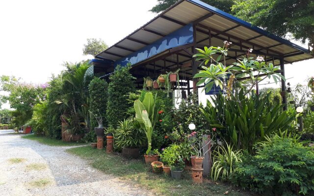 Baan Khun Karat Resort