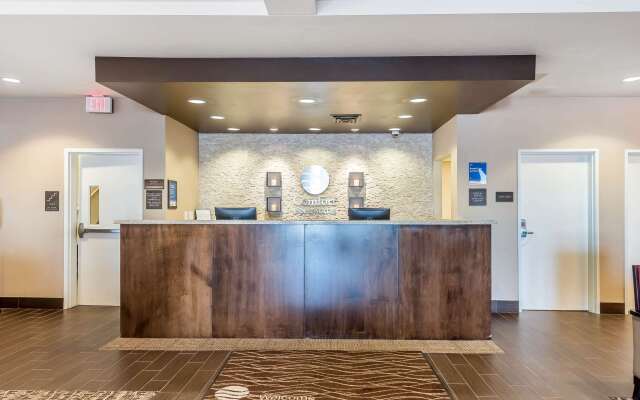 Comfort Inn & Suites Sidney I-80