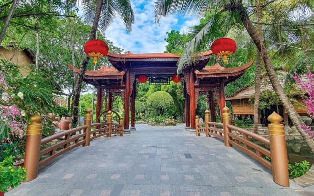 Phuong Nam Resort
