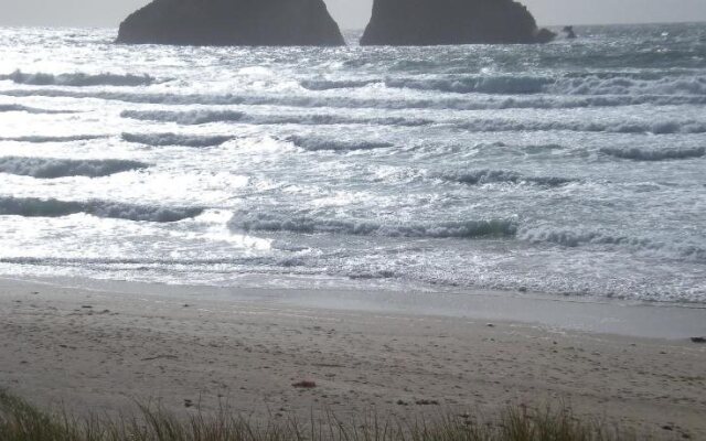 Holywell Bay B&B