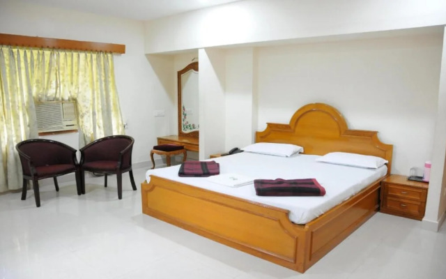 Lloyds Guest House, North Boag Road, T. Nagar