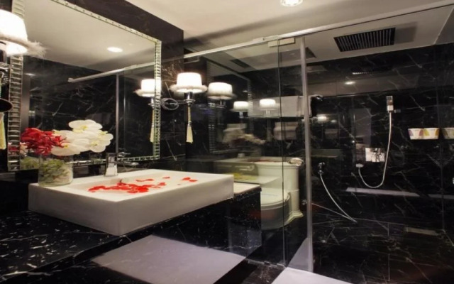A&EM Hotel - Hai Ba Trung