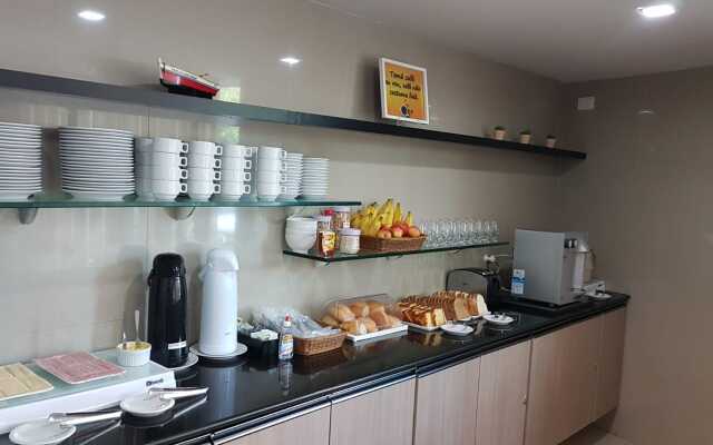 Hotel Enseada Aeroporto