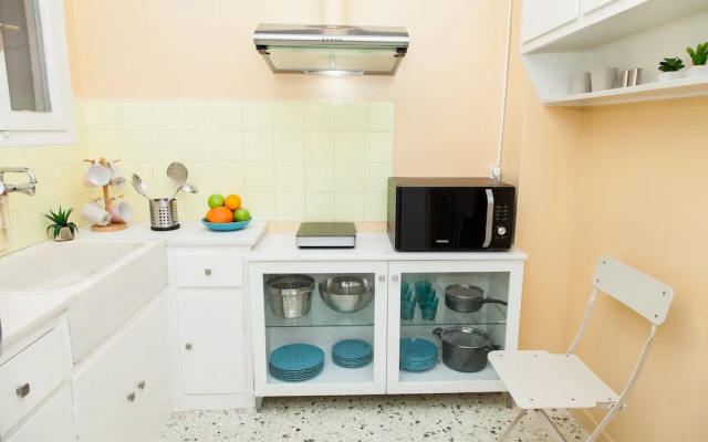 Gorgeous Apartment with Great View to The Park!