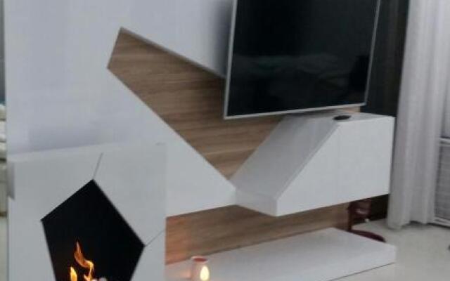 Blue Seaside Apartment