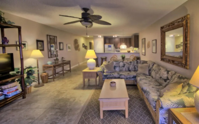 Sea Ge 3-212 2 Bedroom Condo