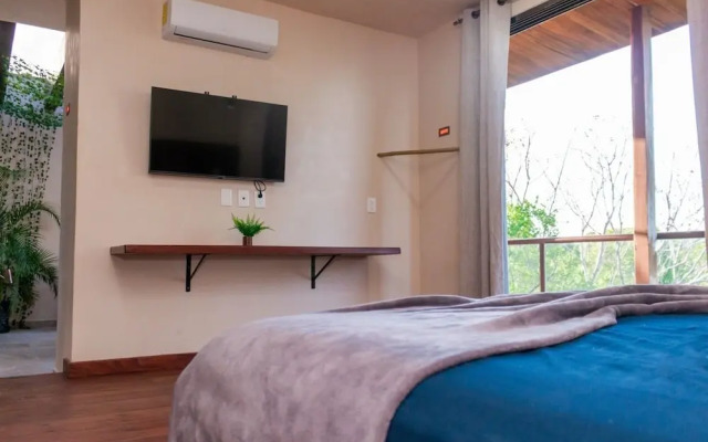 Santuario Apartments