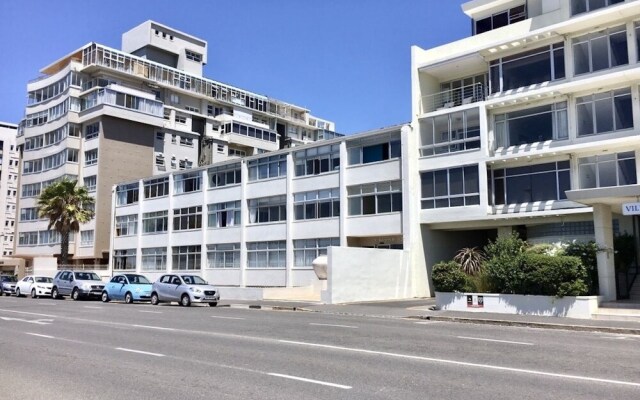 Sandringham Bachelor Beach Road