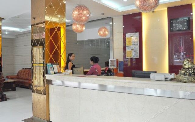 Xinyijia Express Hotel (Jiaozuo University Store)