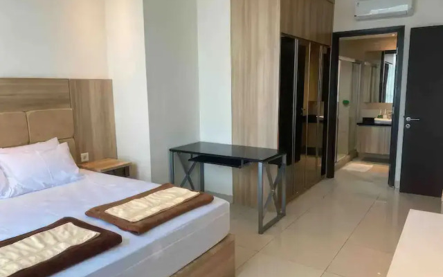 Central Royal Apartments by Emily