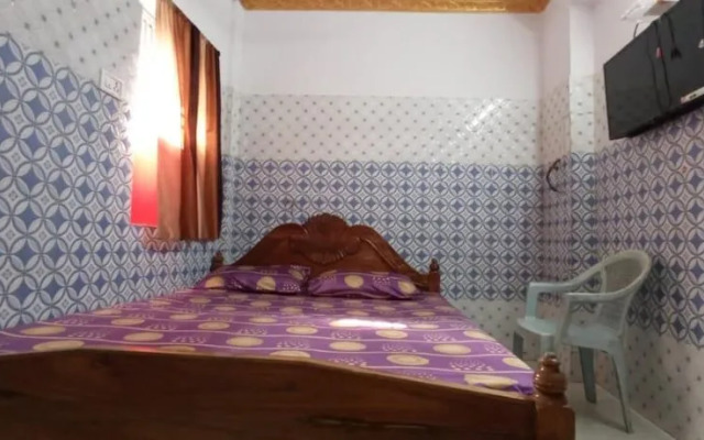 Goroomgo Royal Palace Puri