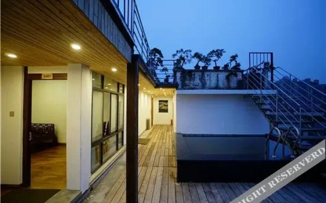 Taohuayuan Hostel