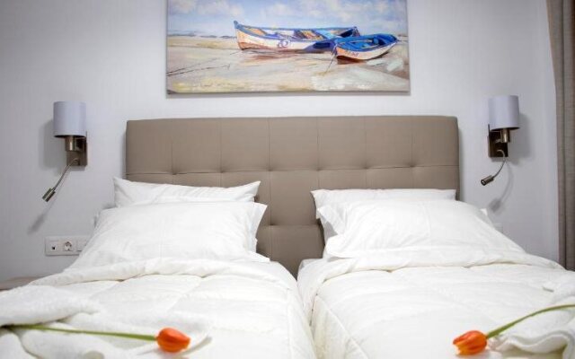 Aegean Horizon Beachfront Villas