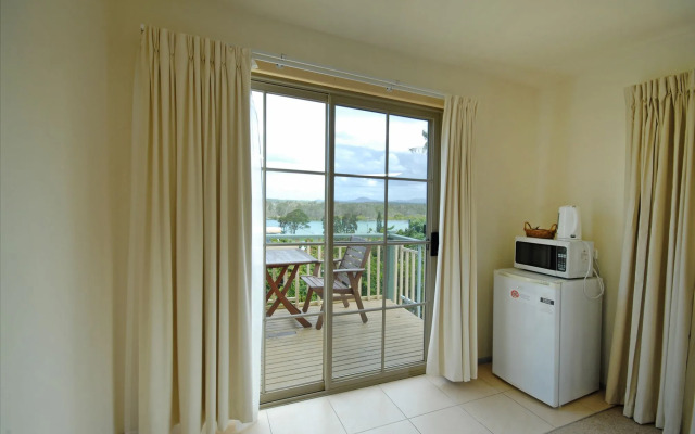 Riverview Boutique Motel