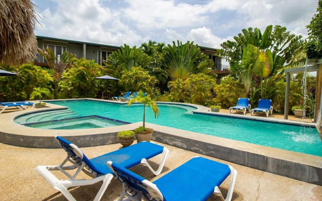 Almond Tree Hotel Resort