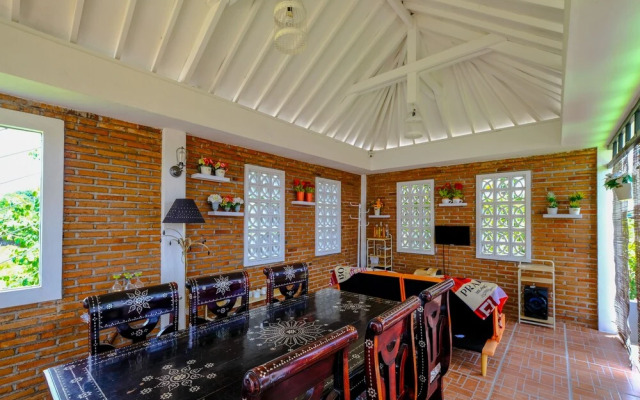 OYO 2499 Penginapan Ratu Emas