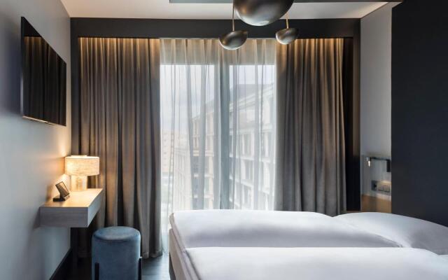 Hotel AMANO East Side