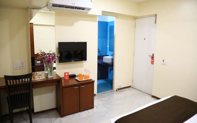 OYO 13771 Executive Residency