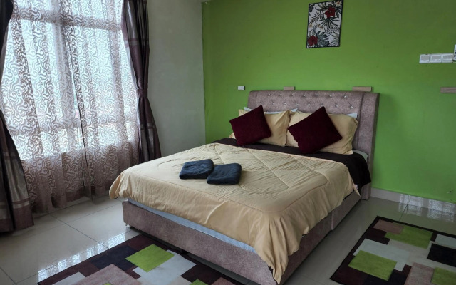 The Viana Apartment IV