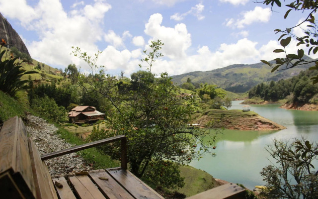Galeria Guatape Hostel