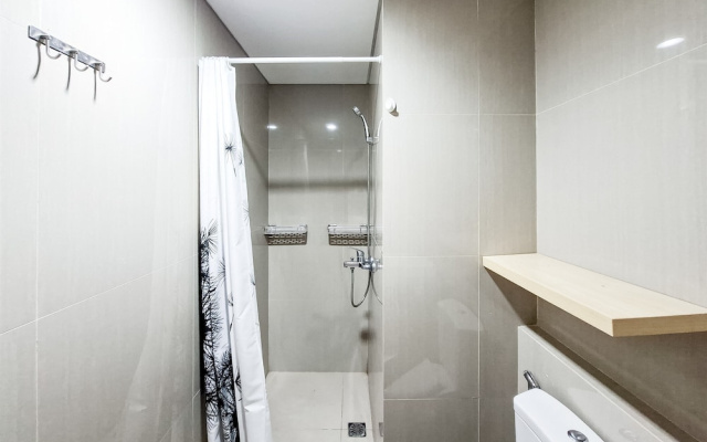 Cozy And Relaxing Studio At Apartment Bintaro Embarcadero