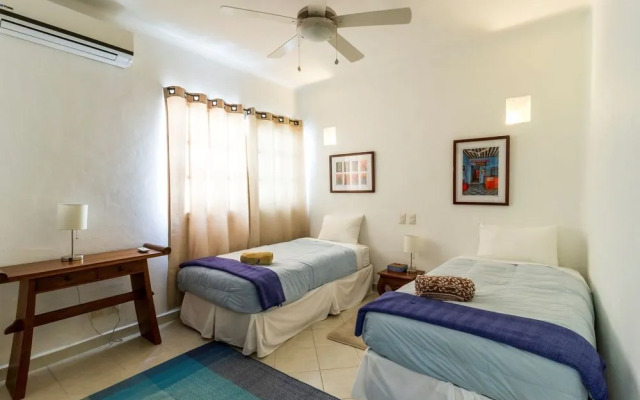 Playa Kaan 19 by Vimex