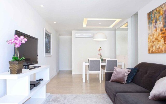 Wave Ipanema Apartments