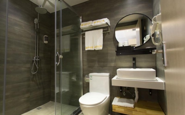 GreenTree Apartment Zhongshan City Shiqi District Zhongshan North Station Hubin North Road Hotel – Bathroom – Zhongshan