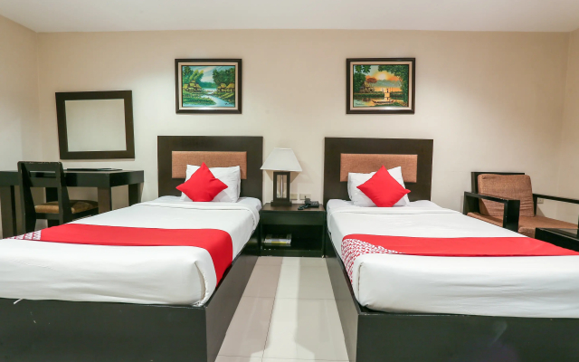 Paragon Tower Hotel
