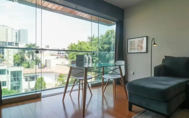 w Hidden Gem Loft Near Barranco Boardwalk