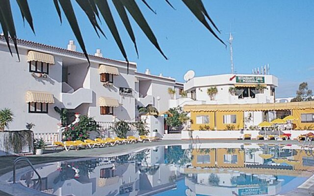 Regency Heights at Neptuno