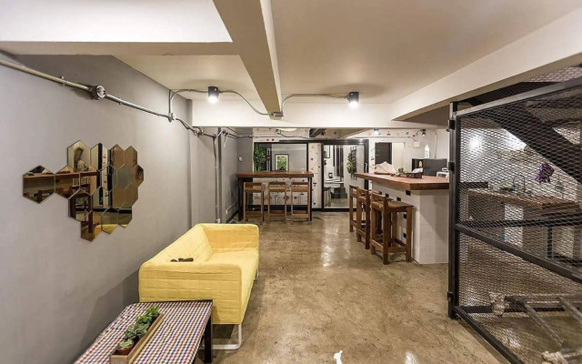 Puck Hostel : พัก โฮสเทล