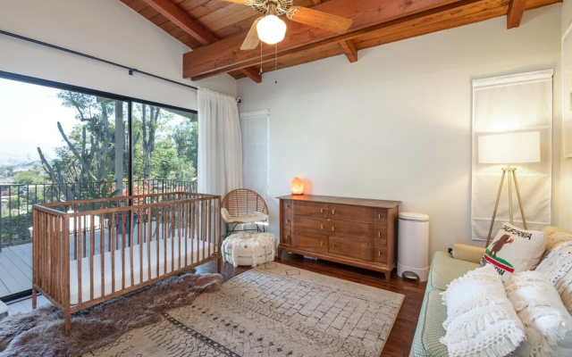 Silver Lake 3br W/ Water Views 3 Bedroom Home