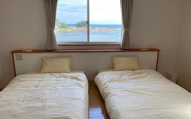 KR base Villa IzuShirahama Resort Vacation STAY 33296v – Guest Rooms – Shimoda
