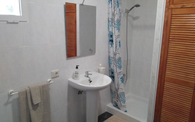 Apartment With 3 Bedrooms in Arinaga, With Terrace and Wifi - 400 m Fr