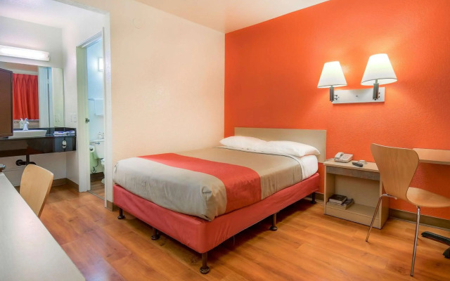 Motel 6 Chino, CA - Los Angeles Area