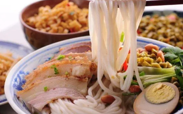 Homeinn · neo (Guilin High-Speed North Railway Station) – Meal – Guilin