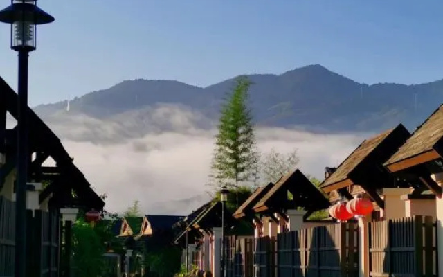 Xiangyishu Resort Villa – Outside – Xishuangbanna