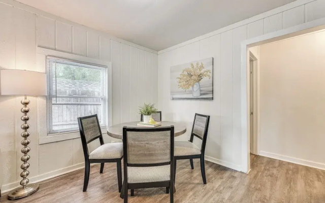 Walk to Dtwn Branson: Pet-friendly Home!