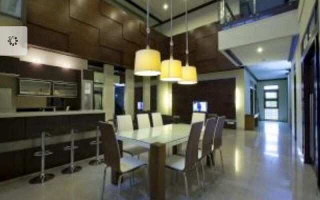 Villa Asoka