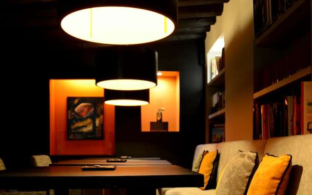 The Charming House DD724