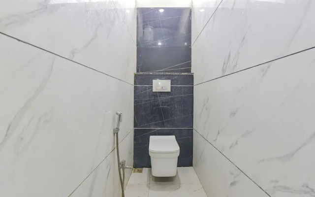 Fabhotel Gupta Residency